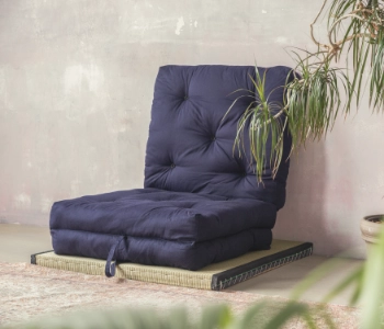 Futon alledaags en feestelijk - hoe zet je het stijlvol in elkaar zodat het bij de woonkamer past?